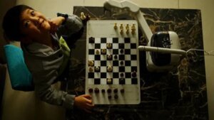 聊天机器人到玩具 人工智能产业在中国爆发式增长-EnglishX